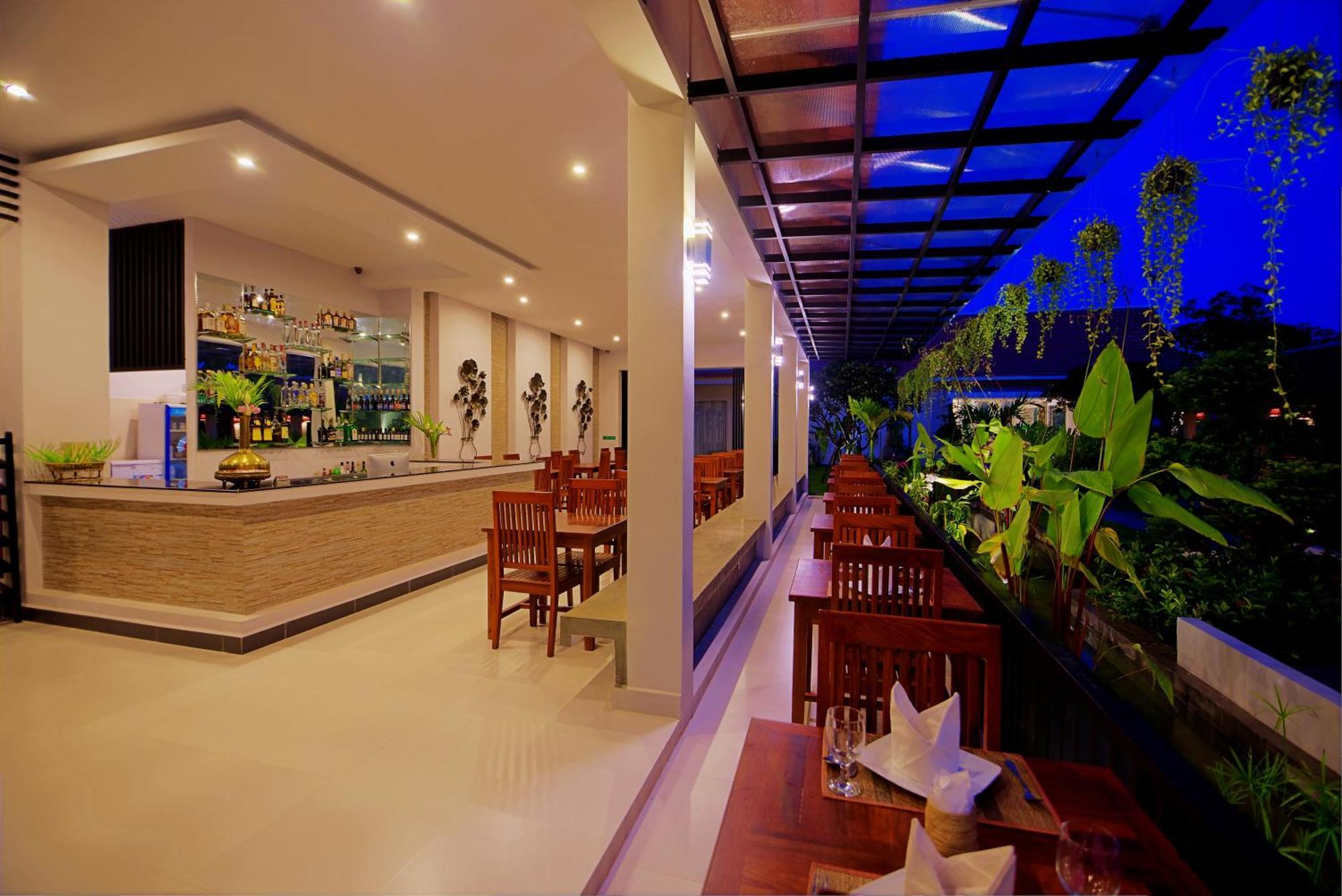 סיאם ריפ New Riverside Hotel מראה חיצוני תמונה